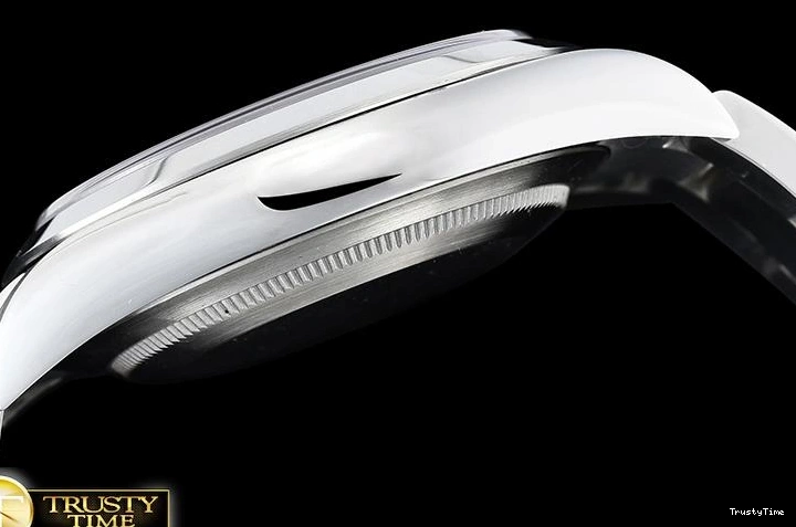 0924 ROLEXP1020 – Explorer TechFriendly 964